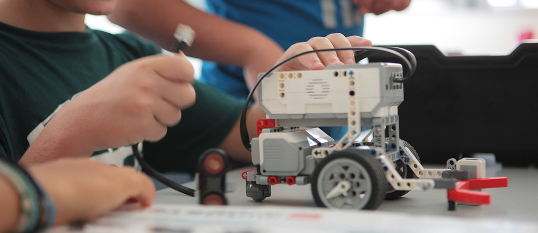 Art & Science Camp @ Mandoulides Schools