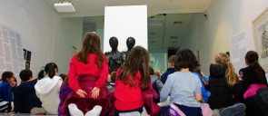 Students of the 1st grade of mandoulides schools, looking at statues and learning about ancient macedonia