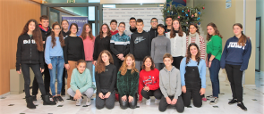 28 students excel in UN simulation