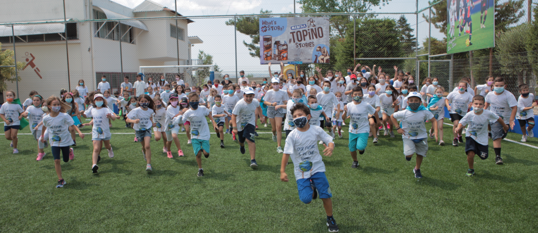 Υποσχεθήκαμε διασκέδαση και τα καταφέραμε! Με κεντρικό θέμα: «Το κλίμα αλλάζει-άρα πρέπει και εμείς!» και «Superheroes Save the World» το 18ο English & Adventure Camp Mandoulides ολοκληρώθηκε!